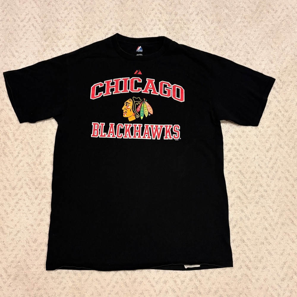 Chicago Blackhawks Hockey T Shirt Size L Black Heavyweight Cotton Majestic NHL
